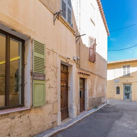 Place Amiral Barnaud Antibes Exteriör bild